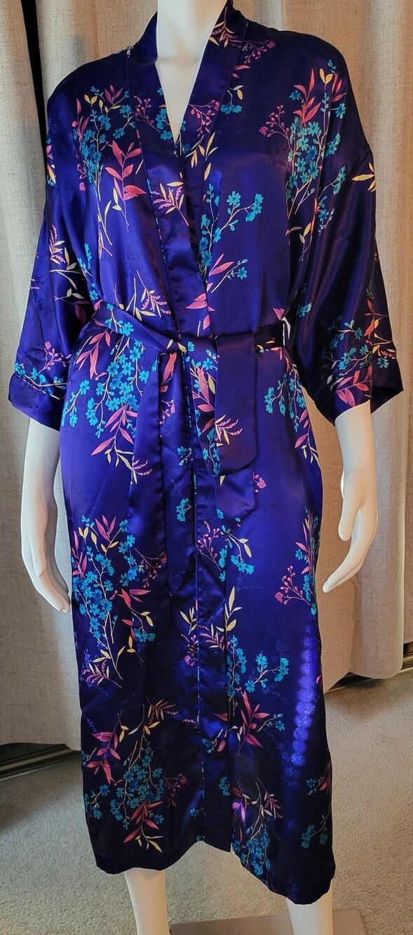 Valerie Stevens Satin Kimono Long Belted Robe Purple Floral Sze M VTG minor flaw